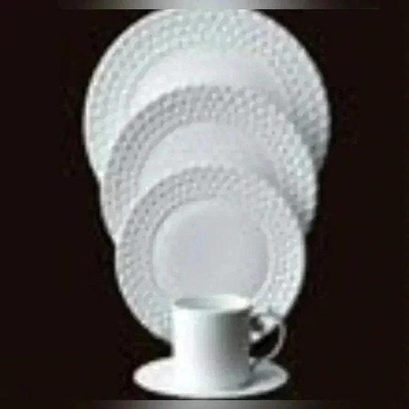 2 - L'Objet Dessert Dining Plate - Aegean Porcelain - Picture 5 of 7